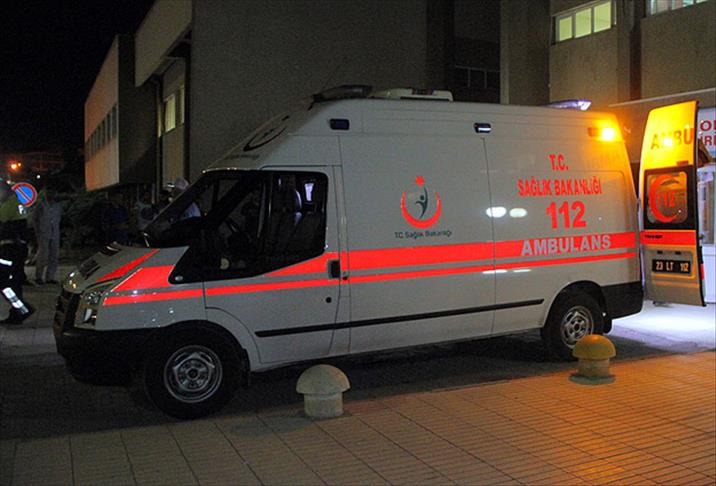 Elazığ'da polise saldırı