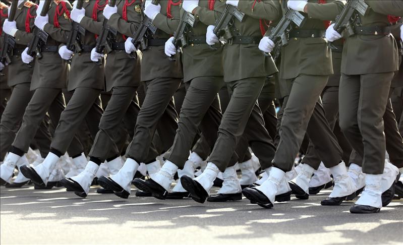 La Chine s’engage à réduire son effectif militaire de 300 000 soldats