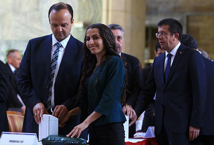 HDP vekili Tuğba Hezer hakkında soruşturma