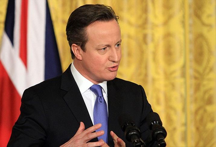 Cameron İngiltere'nin kapısını sığınmacılara aralıyor