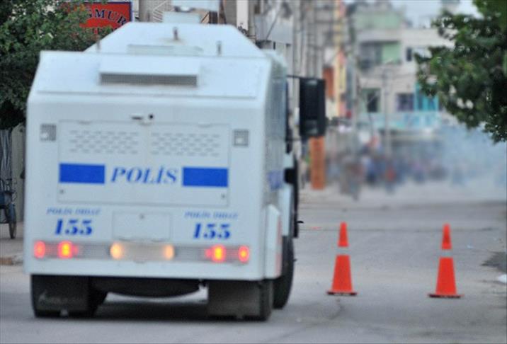 Turkey: One dead in attack on police in south