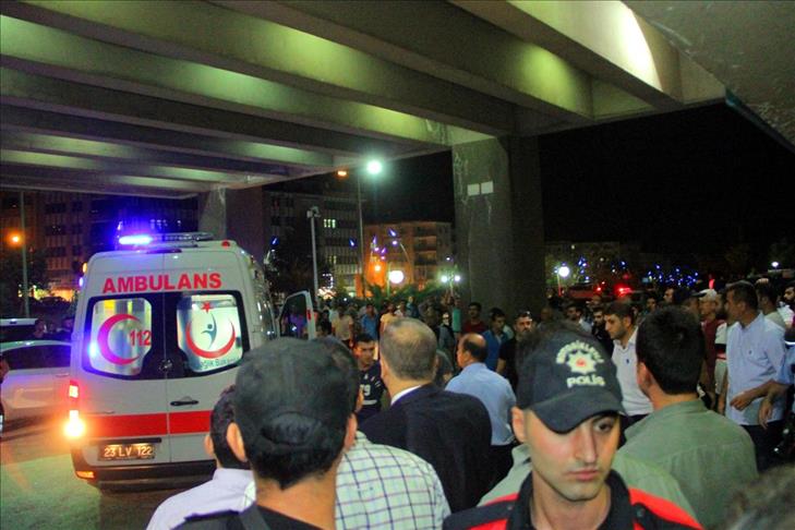 Policeman martyred, 2 injured in Turkey terror attack