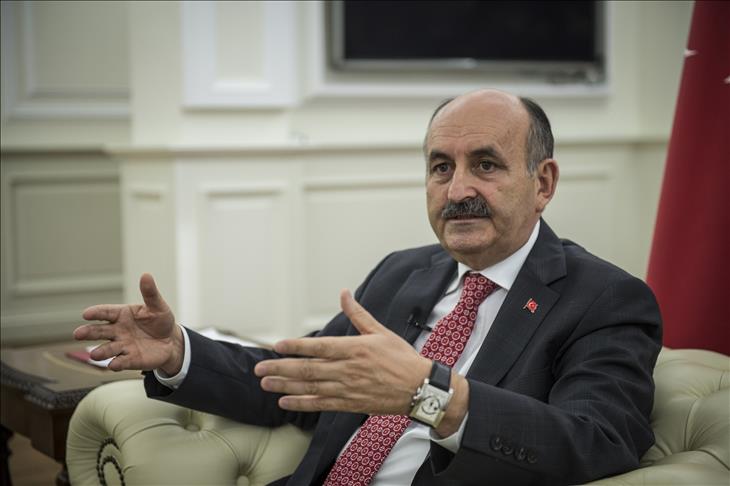 Health minister says staff threatened by terrorists