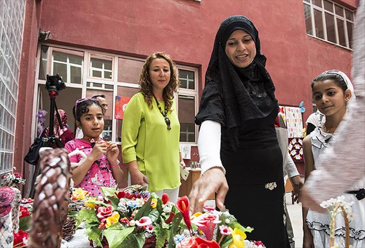 Başkentin tek bir ilçesi 30 bin Suriyeli'ye kucak açtı