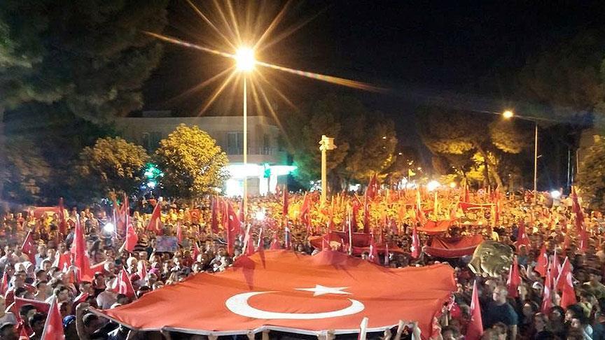 Teröre lanet yürüyüşünde 'PKK provokasyonu' iddiası