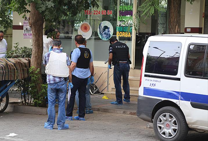 Diyarbakır'da bir sivil hayatını kaybetti