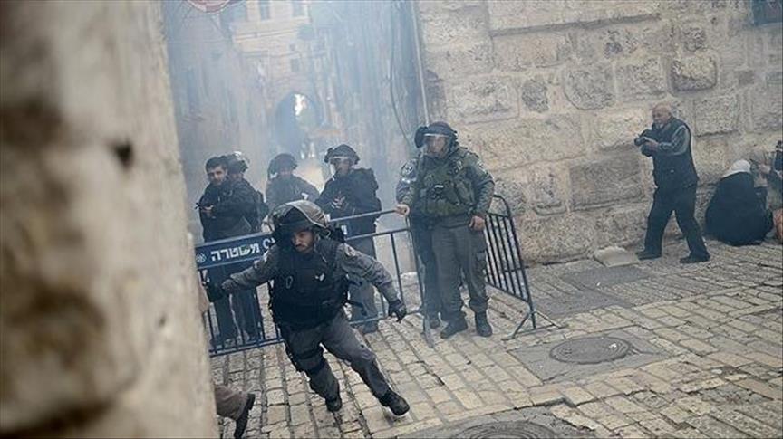 Israeli forces storm al-Aqsa Mosque, dozens injured
