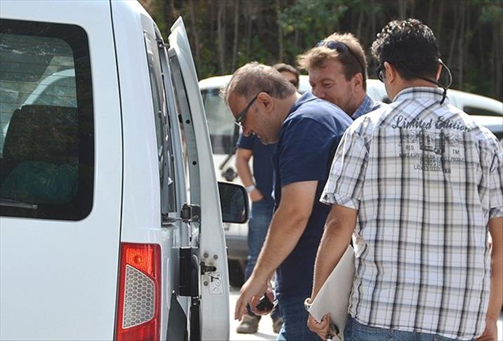Eski hakim Karaçöl tutuklandı