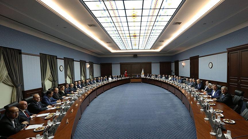 AK Parti MKYK'da çoğunluk hukukçuların