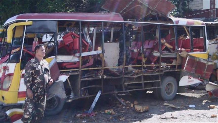 Bus blast at market leaves one dead in Philippines South