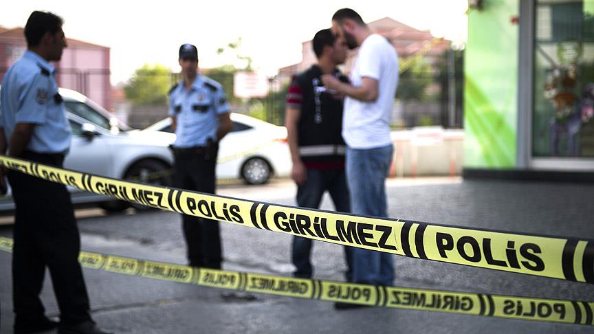 Kilis'te şüphe üzerine durdurulan araçta silah ve mühimmat ele geçirildi