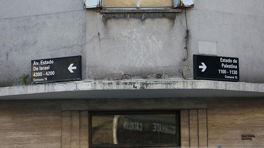 Arjantin'deki İsrail Caddesi ile Filistin Sokağı bir köşede birleşiyor