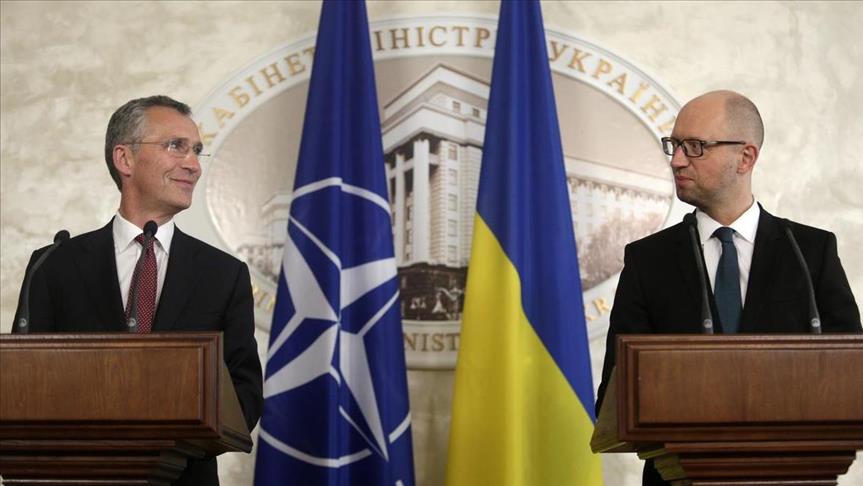 Ukraine knocks on NATO's door