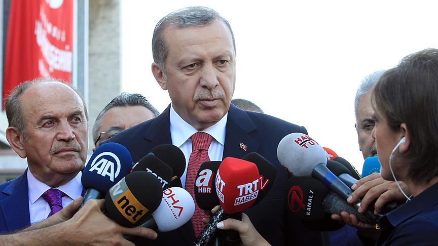 'Esed'in zerre kadar Suriye sevgisi varsa bırakıp gitmek durumundadır'