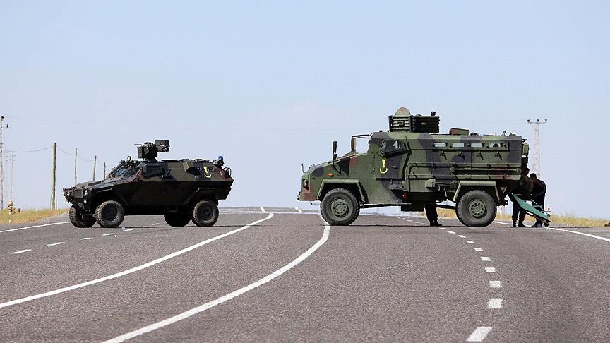 Mardin'de jandarma karakoluna saldırı