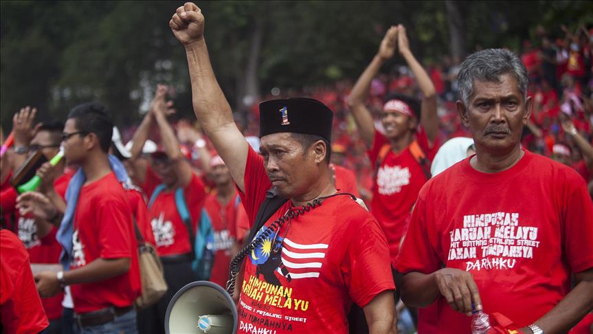 Rally by pro-Malay groups called off in Kuala Lumpur