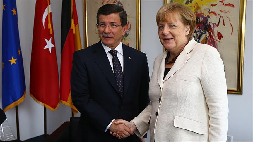 Başbakan Davutoğlu ile Almanya Başbakanı Merkel New York'ta görüştü