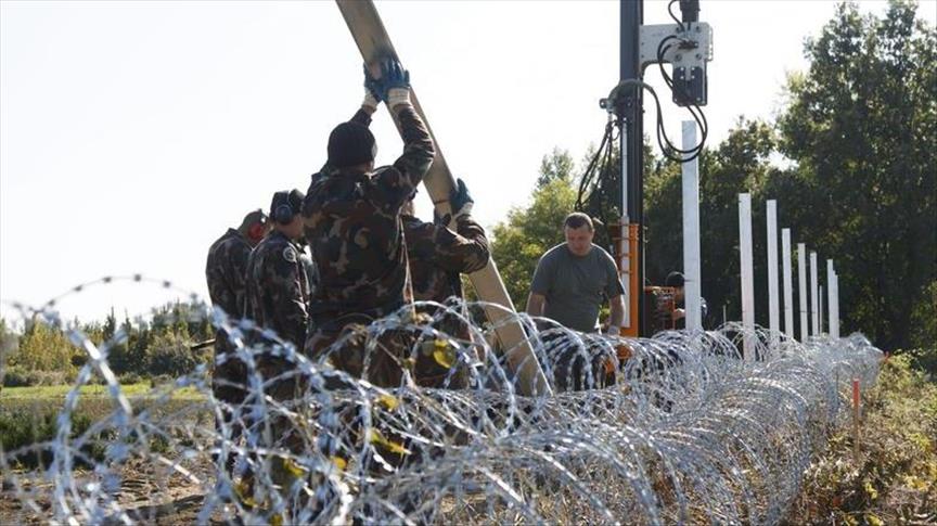 Zoltan Kovacs, portparol Vlade Mađarske: Nastavlja se izgradnja ograde, zatvaranje granica će doći na dnevni red