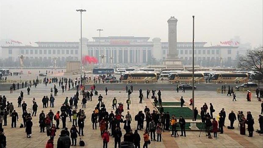 China: 533 officials punished for ties with tax agents