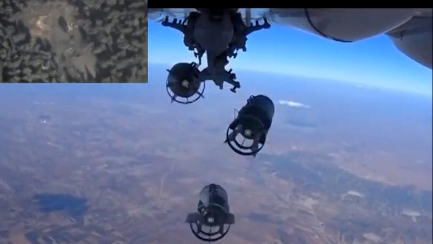 Rus uçakları DAEŞ'le mücadele eden muhalifleri vurdu
