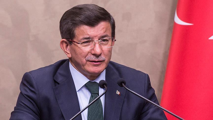Russia striking moderates in Syria, says Turkish PM