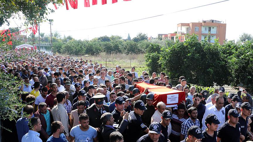 Şehit Akgöbek ile Şahin son yolculuklarına uğurlandı