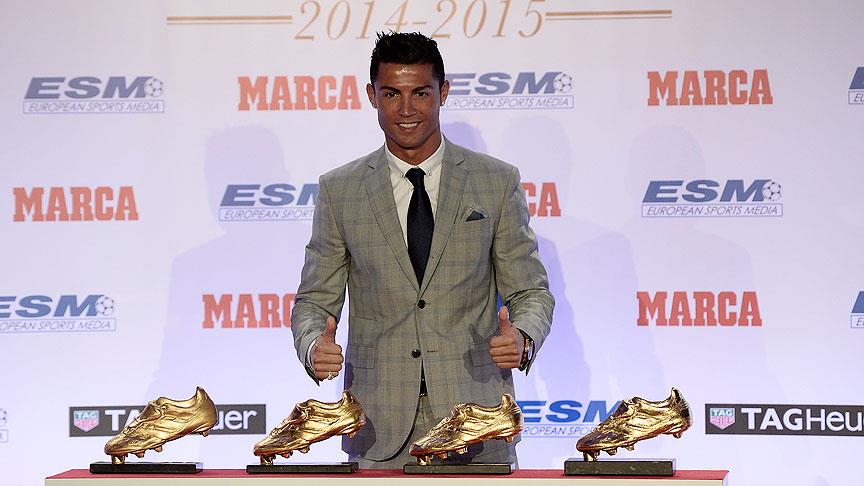 Ronaldo 4. "Altın Ayakkabı"sını aldı