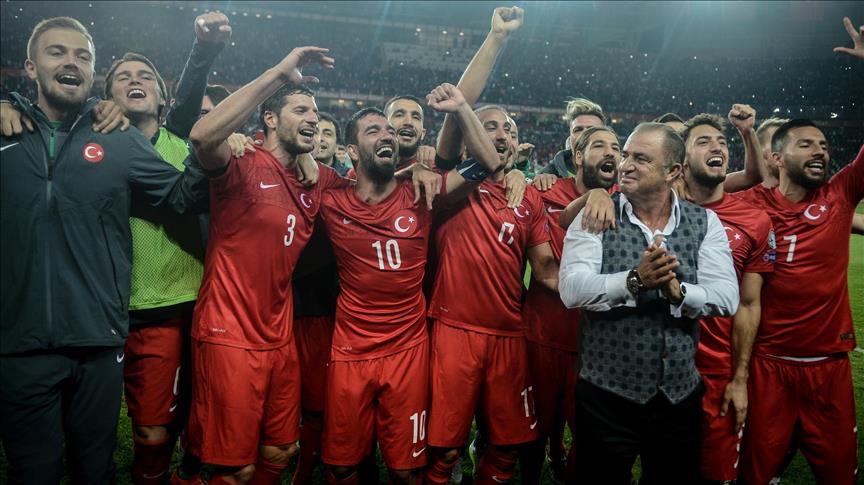 صعود مستقیم تیم ملی ترکیه به یورو 2016 فرانسه