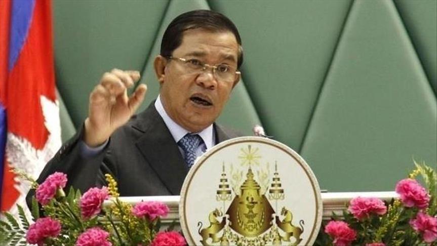 Cambodia PM warns Muslims of danger of return to past