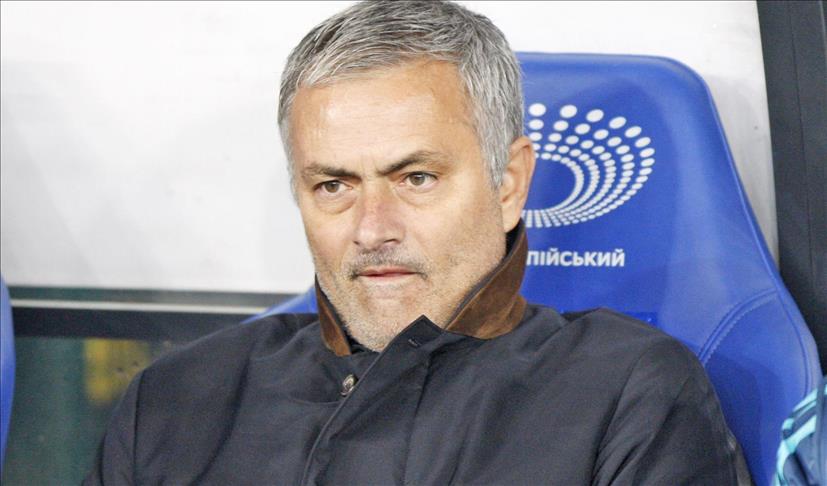 Mourinho kritikoi arbitrin duke cituar Wengerin