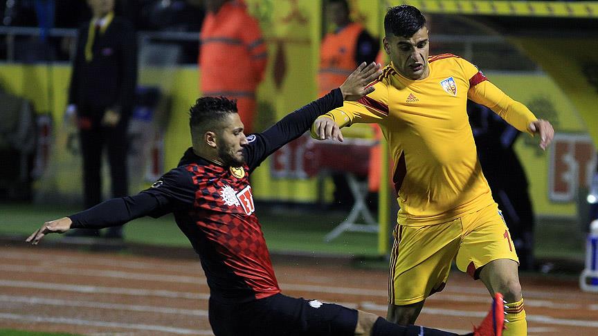 Eskişehirspor'a bir darbe de Kayserispor'dan