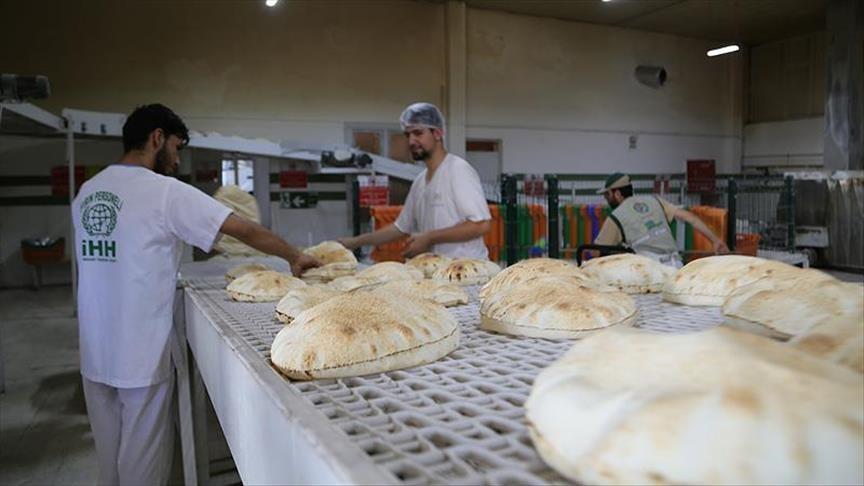 Turkish agency launches flour campaign for Syrians