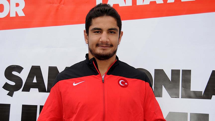 Şampiyonun uğuru 'dua'