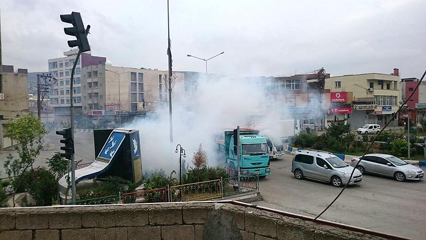 Cizre'de polise eş zamanlı saldırı