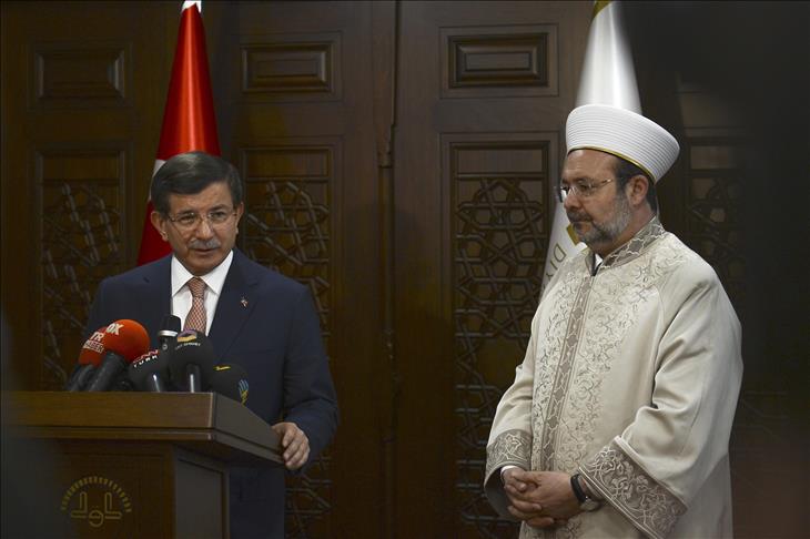 Le PM turc visite le président de la Direction des Affaires religieuses