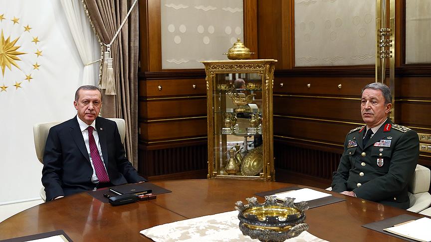 Erdoğan düşen uçakla ilgili Genelkurmay Başkanı Akar'dan bilgi aldı