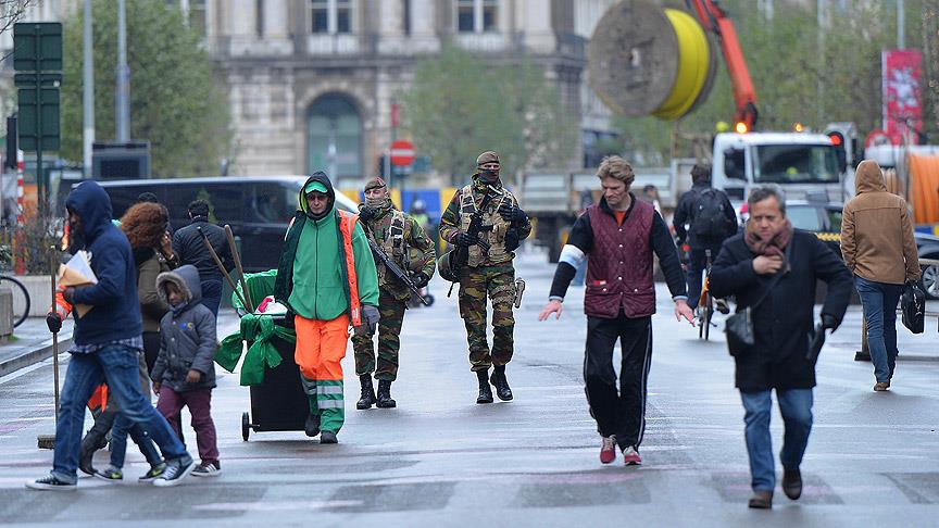 Brüksel'de terör alarmı seviyesi düşürüldü
