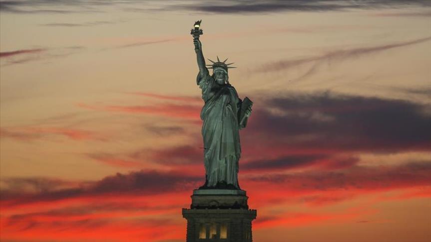 معهد أمريكي: تمثال الحرية في نيويورك أصله فلاحة مصرية تحمل جرة