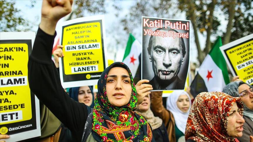 Turkish protesters accuse Russia of bombing civilians