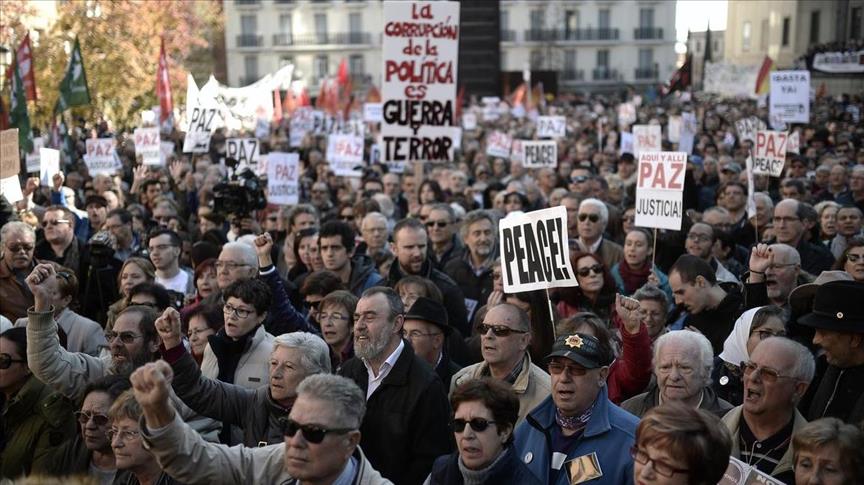 إسبانيا تشهد مظاهرات تندد بـ"التدخل العسكري في سوريا والحرب والإرهاب"