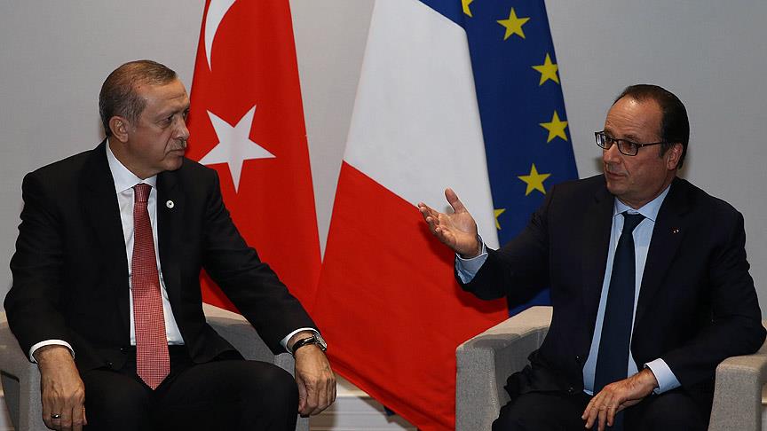 Cumhurbaşkanı Erdoğan ile Fransa Cumhurbaşkanı Hollande bir araya geldi