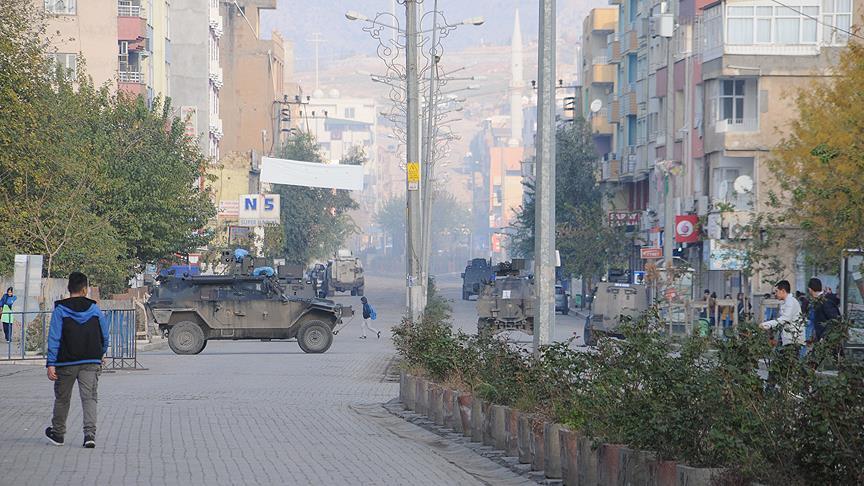 Cizre'de polise saldırı: 3 terörist etkisiz hale getirildi