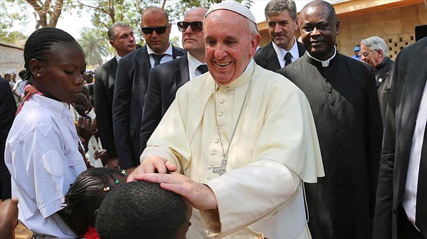 Pope urges Central Africans to overcome divisions, hostility