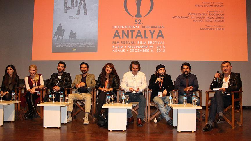 'PİA' ve 'Arama Motoru'nun dünya prömiyeri yapıldı