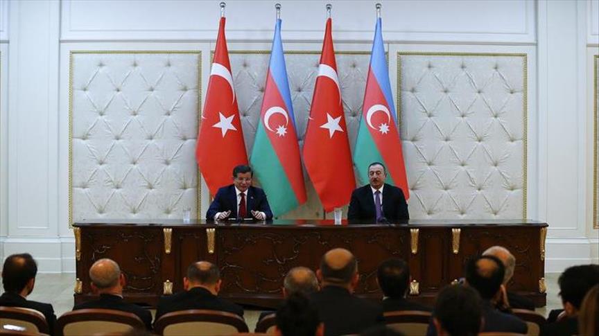 Премьер-министр Турции Давутоглу: «Турция продолжит оказывать поддержку Азербайджану»