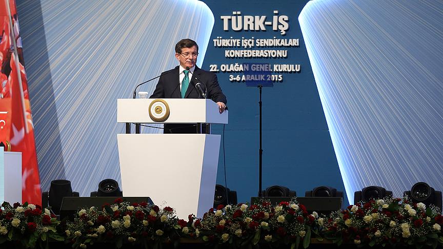Başbakan Davutoğlu: Türkiye'nin hiçbir ülkenin toprağında gözü yoktur