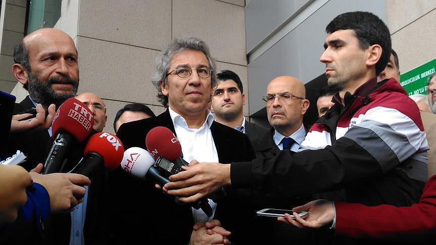 Turkey court rejects appeal to release journalist duo