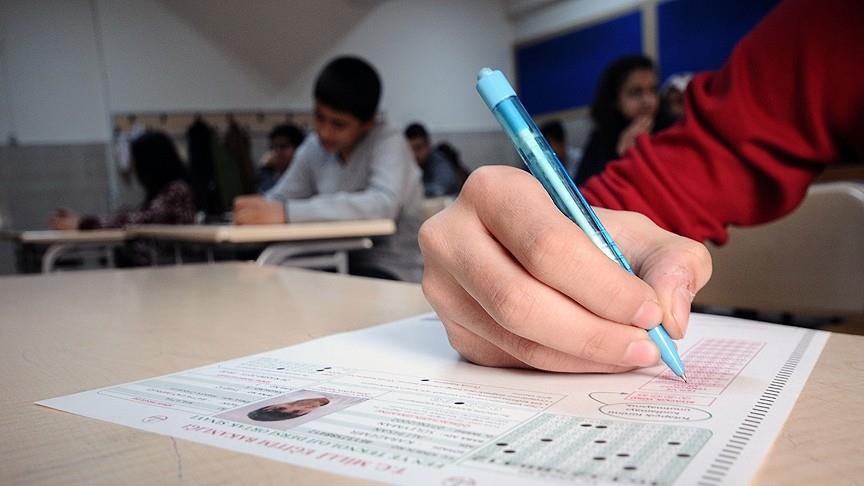 Mazeret sınavlarının ilk gün oturumu yapıldı