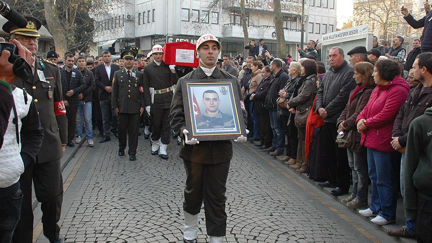 Şehit Piyade Çavuş İnan'ın cenazesi toprağa verildi
