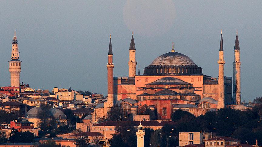 MHP'li Halaçoğlu'ndan 'Ayasofya ibadete açılsın' teklifi